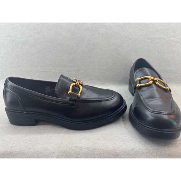Elegant Black Loafers with Gold Accent - Picture 1 of 6